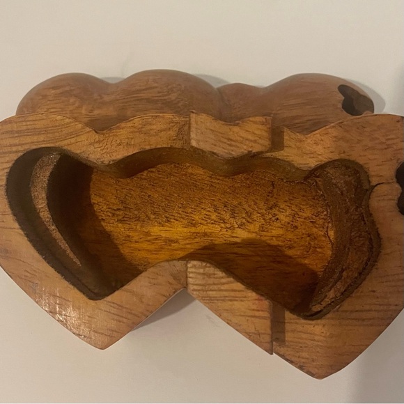 Double Heart Carved Wooden Puzzle Trinket Box Secret Compartment - Picture 5 of 8